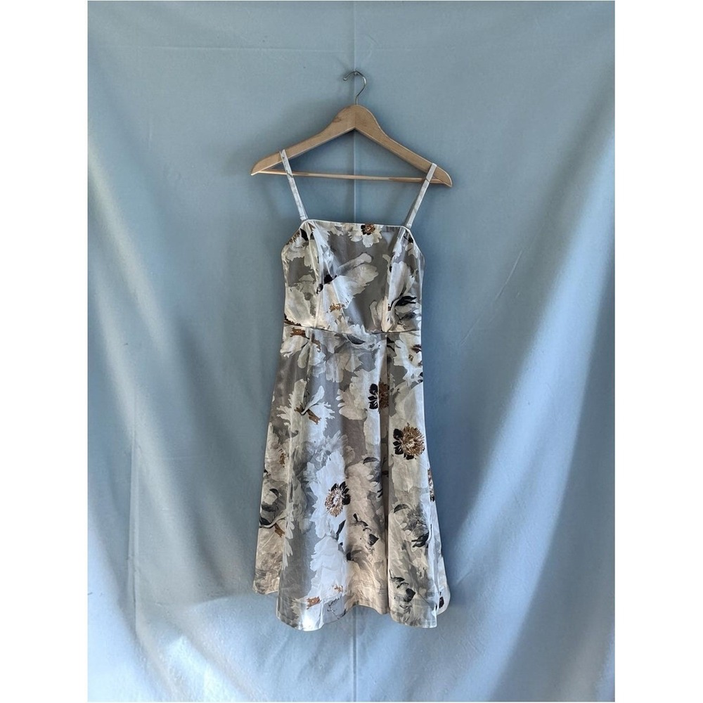 KappAhl Scandanavian Grey White Watercolor Floral Midi Dress Summer  Elegant